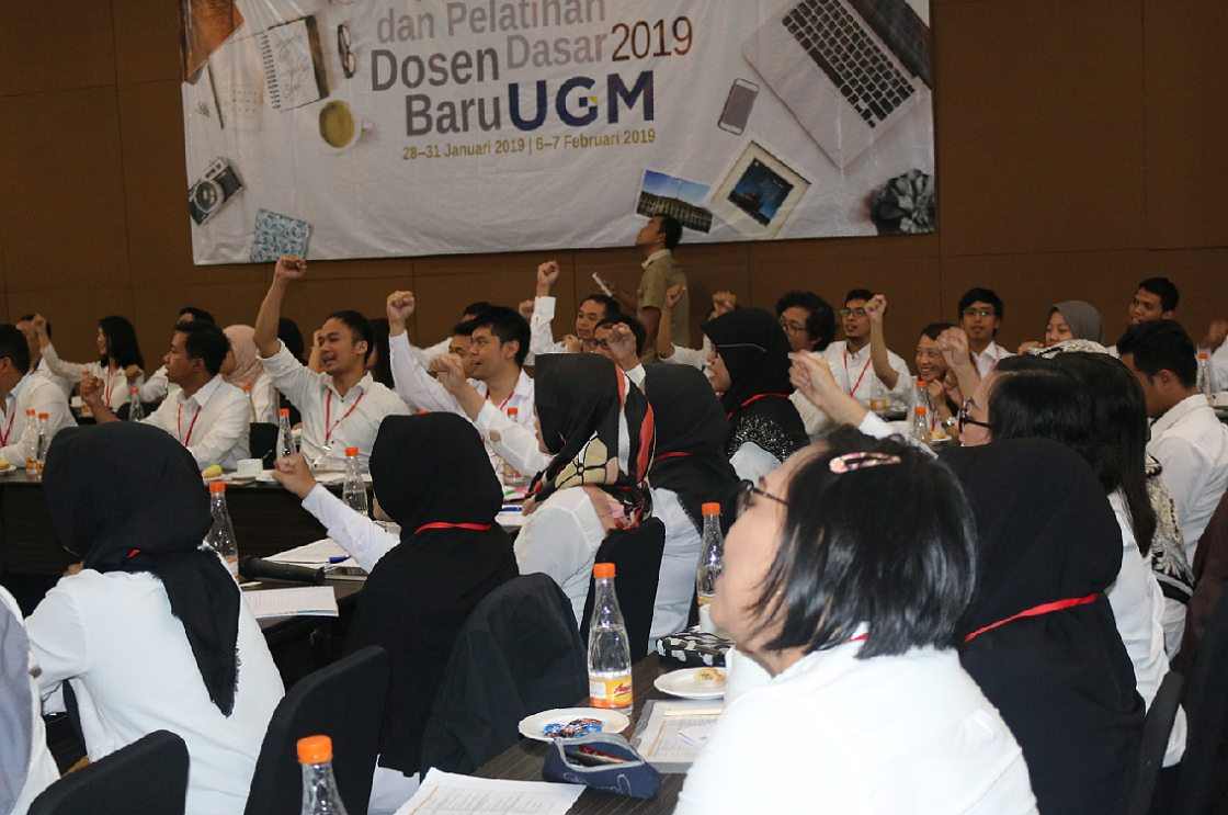 Diklatsar Dosen Baru UGM 2019 Semangat Dosen Muda Menuju Guru Besar